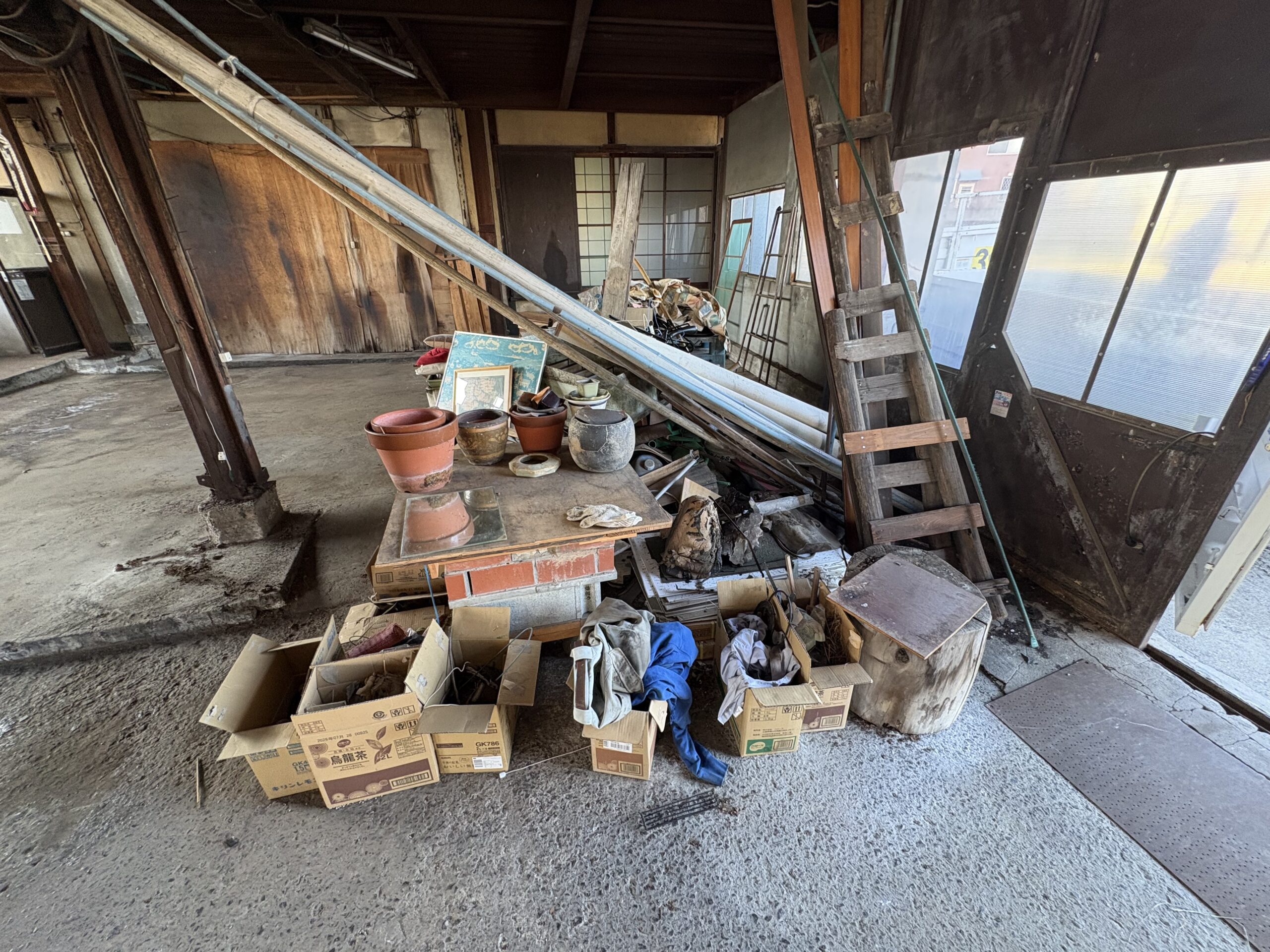 【高松市】不用品回収・処分　倉庫片付け